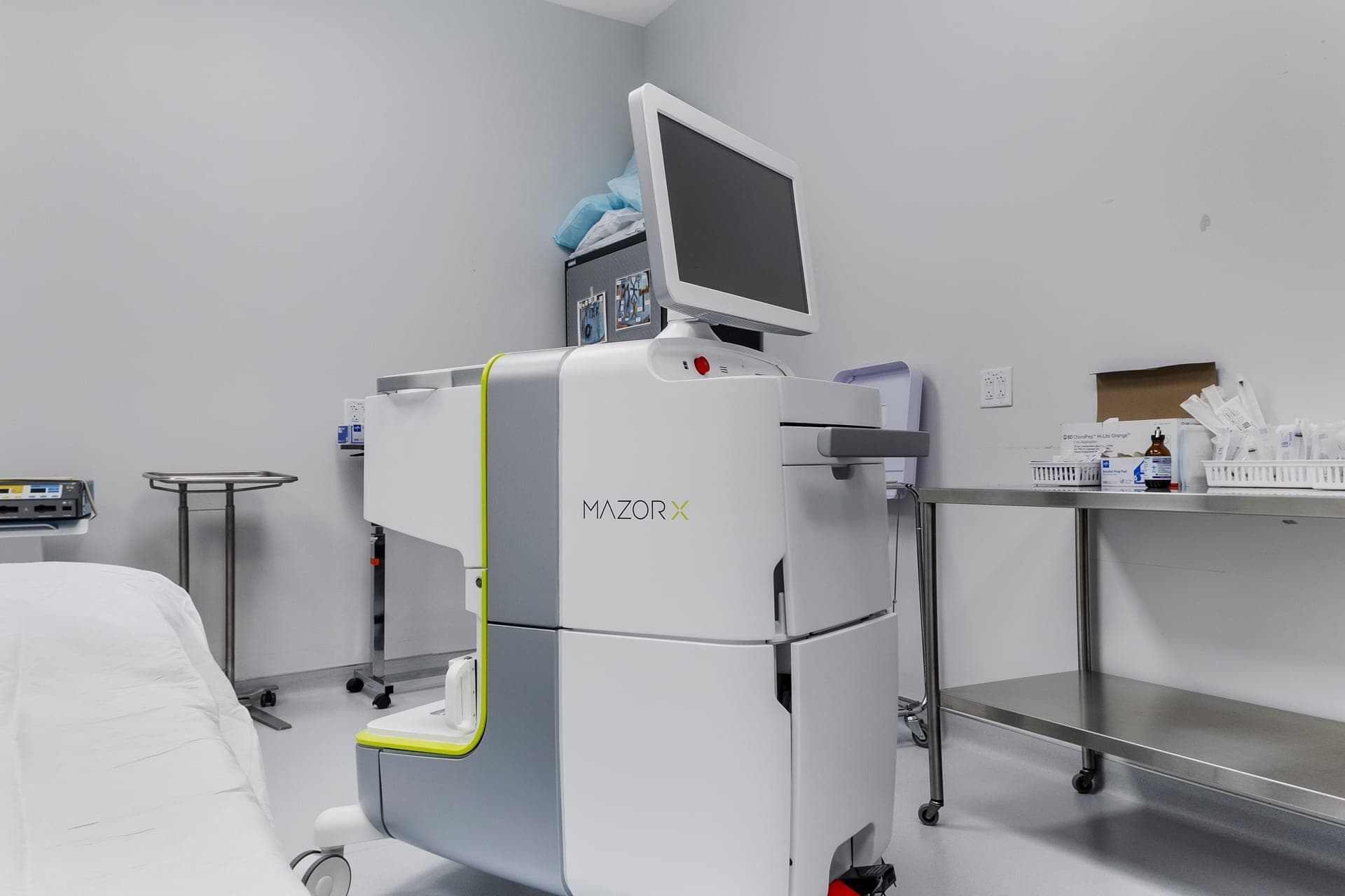 Robotic surgical suite photographed for a Wisconsin clinic